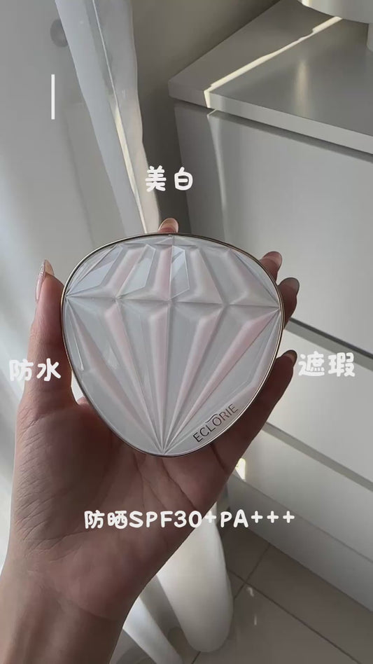 Eclorie 4 IN 1 防晒养肤气垫 🥚
